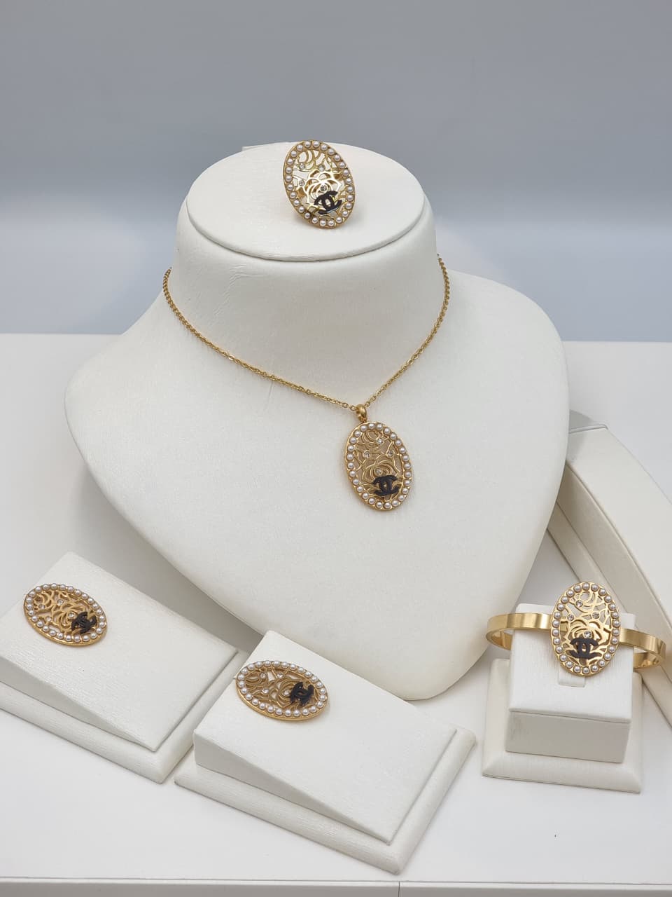 AYZEL™ Vintage Rose Jewelry Set